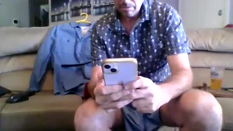Snapshot of fat_dick_brian chatting on 04/19/26, 06:10 FATdickBOY online show from 04/19/26, 06:10
