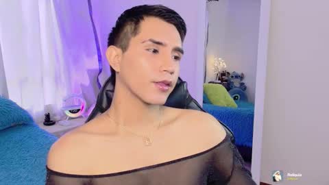 Snapshot of fatass_420 chatting on 11/11/25, 03:56 Johan online show from 11/11/25, 03:56