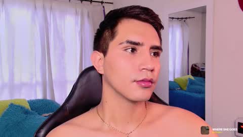 Snapshot of fatass_420 chatting on 11/21/25, 06:17 Johan online show from 11/21/25, 06:17