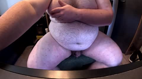 Snapshot of fatchubbybearguy chatting on 04/17/26, 09:12 fatchubbybearguy online show from 04/17/26, 09:12