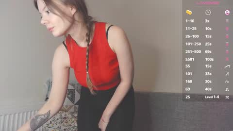  Lora  online show from 12/06/24, 12:27