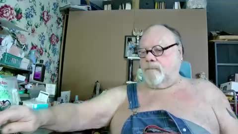 Fred. online show from 12/27/24, 04:15