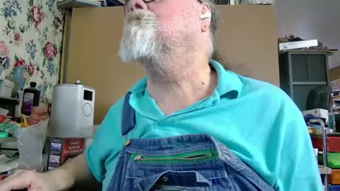 Fred. online show from 02/15/25, 09:15
