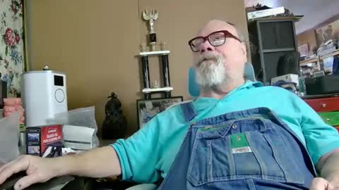 Fred. online show from 02/16/25, 08:11