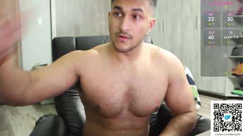 Snapshot of fatherfly001 chatting on 10/23/25, 09:24 fatherfly001 online show from 10/23/25, 09:24