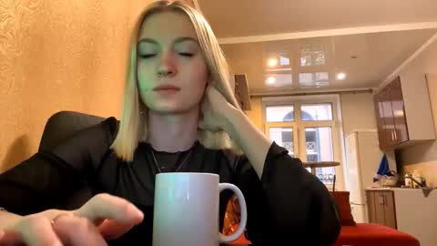 Marry online show from 09/23/25, 12:08