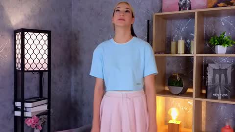 Snapshot of fatimajoubert chatting on 10/06/25, 07:22 Mary online show from 10/06/25, 07:22