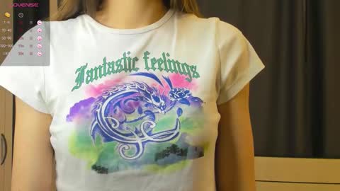 Snapshot of fatimajoubert chatting on 10/10/25, 03:22 Mary online show from 10/10/25, 03:22