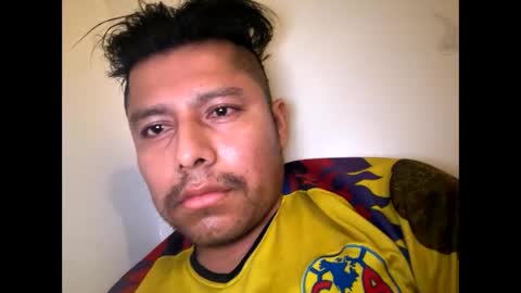Snapshot of faustomosas6986300791 chatting on 11/27/25, 07:32 faustomosas6986300791 online show from 11/27/25, 07:32