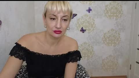 favorite_angel online show from 01/28/25, 05:11