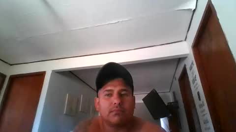 Snapshot of faxhnjhhxcyc chatting on 12/17/25, 05:19 faxhnjhhxcyc online show from 12/17/25, 05:19