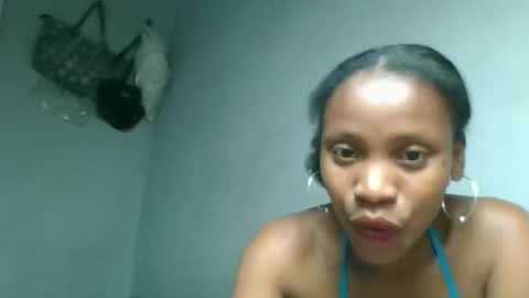 fayence09 online show from 09/24/25, 05:44