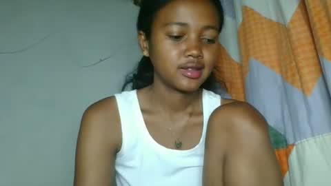 fayence09 online show from 11/06/25, 02:23