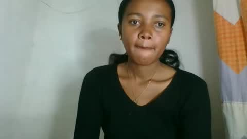 fayence09 online show from 11/12/25, 09:21