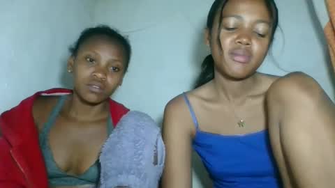 fayence09 online show from 11/26/25, 11:28