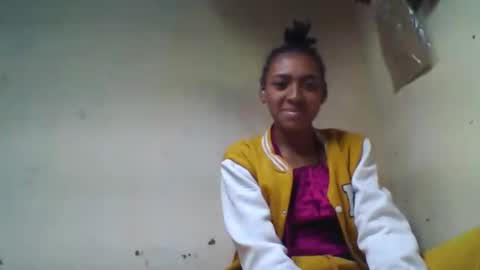 fazila online show from 09/29/25, 07:24