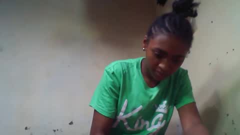 fazila online show from 09/30/25, 08:03