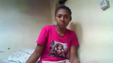 fazila online show from 10/04/25, 07:17