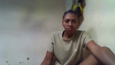 fazila online show from 10/15/25, 08:25