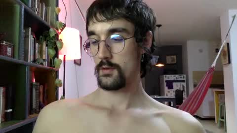 Snapshot of fazzbinderx chatting on 12/11/24, 05:00 fazzbinder online show from 12/11/24, 05:00