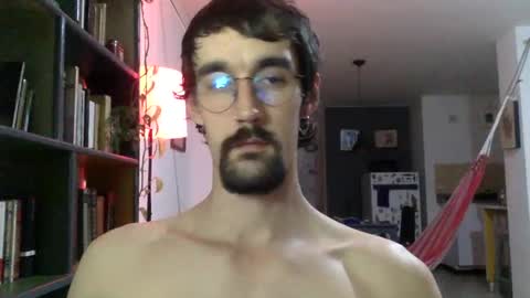 Snapshot of fazzbinderx chatting on 03/09/25, 03:32 fazzbinder online show from 03/09/25, 03:32