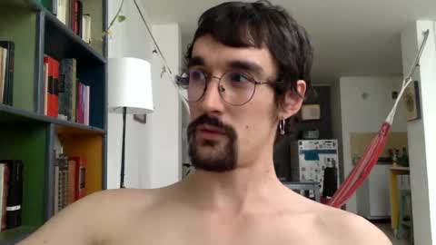 Snapshot of fazzbinderx chatting on 09/22/25, 10:45 fazzbinder online show from 09/22/25, 10:45