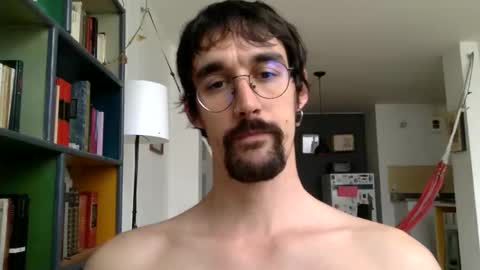 Snapshot of fazzbinderx chatting on 10/19/25, 10:10 fazzbinder online show from 10/19/25, 10:10