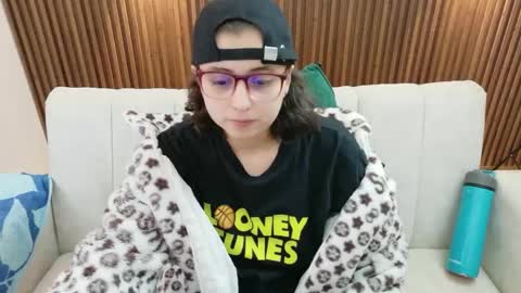 Feelena online show from 05/30/26, 03:53