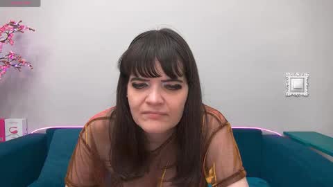 Laura online show from 05/10/26, 03:01
