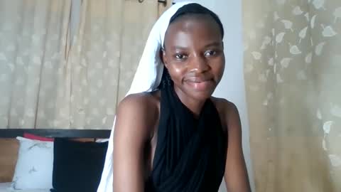 feetlovely507541 online show from 06/08/26, 05:13