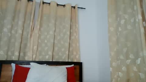 feetlovely507541 online show from 07/09/26, 07:29