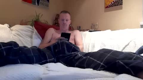 Max online show from 12/16/25, 06:51