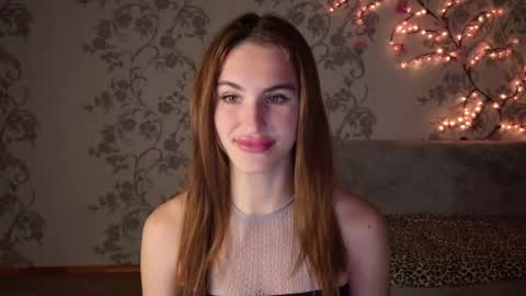 Snapshot of felicia_lav chatting on 05/24/26, 07:19 Frida online show from 05/24/26, 07:19