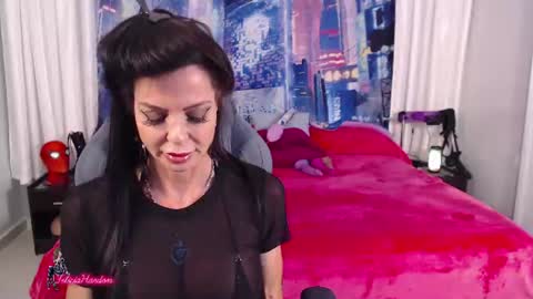 Felicia Hardon online show from 07/14/26, 11:32