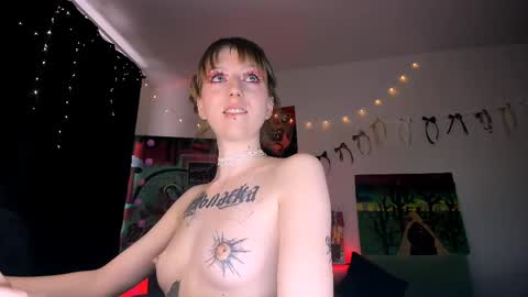 Snapshot of feliciaxtc chatting on 05/20/26, 03:07 Fely online show from 05/20/26, 03:07