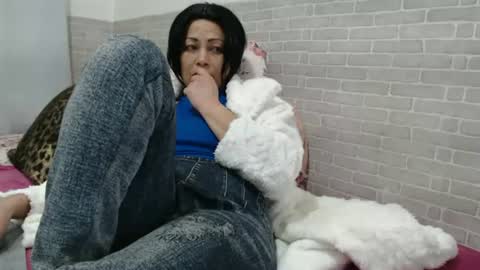 Felina Hot online show from 06/21/26, 03:42