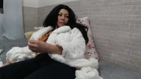 Felina Hot online show from 06/24/26, 04:00