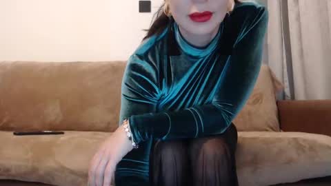 FelineChic online show from 01/08/25, 05:16