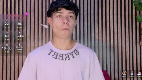 felipe_boy_18 online show from 10/07/25, 03:04