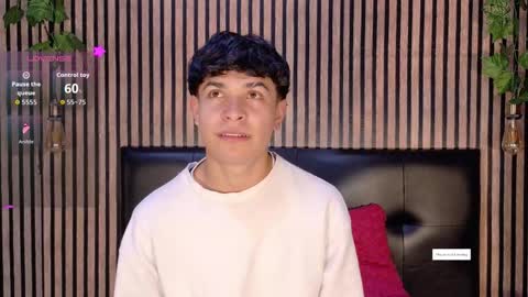 felipe_boy_18 online show from 10/25/25, 05:26