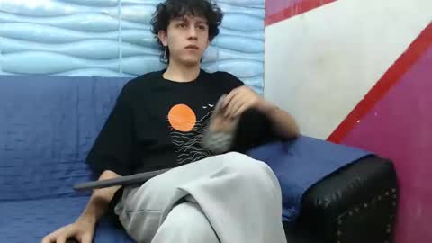 Felipe Browns online show from 01/12/25, 01:37