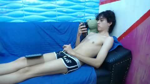 Felipe Browns online show from 01/20/25, 04:23