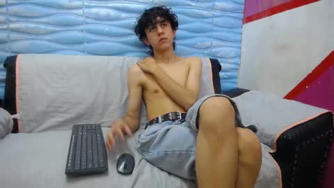 Felipe Browns online show from 01/28/25, 01:49