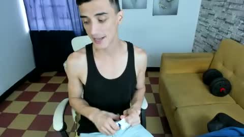 Snapshot of felipe_colinss chatting on 02/03/26, 12:21 felipe colinss online show from 02/03/26, 12:21