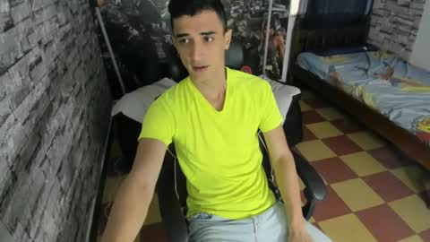 Snapshot of felipe_colinss chatting on 03/14/26, 12:10 felipe colinss online show from 03/14/26, 12:10