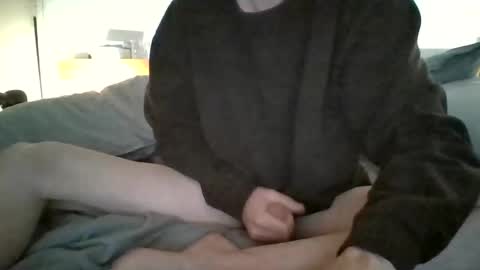 felipesmg2 online show from 05/17/26, 02:46