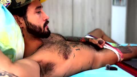 Snapshot of felix_candela chatting on 12/24/24, 04:11 Felix Candela online show from 12/24/24, 04:11