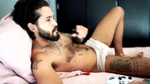 Snapshot of felix_candela chatting on 01/19/25, 06:00 Felix Candela online show from 01/19/25, 06:00