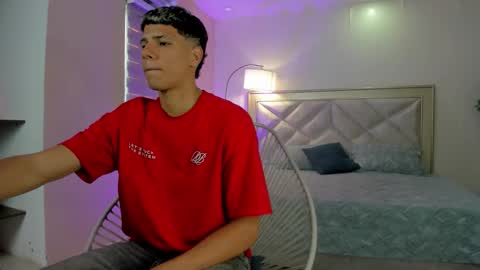 Felix online show from 10/29/25, 07:15