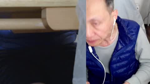 Snapshot of felixlau chatting on 01/14/25, 07:06 felixlau online show from 01/14/25, 07:06